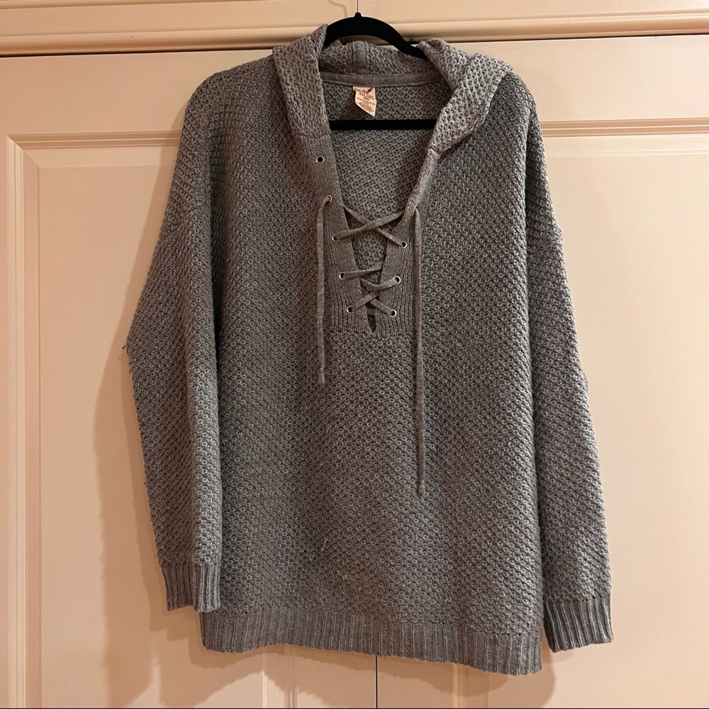 FADED GLORY - HOODED GRAY KNITTED SWEATER